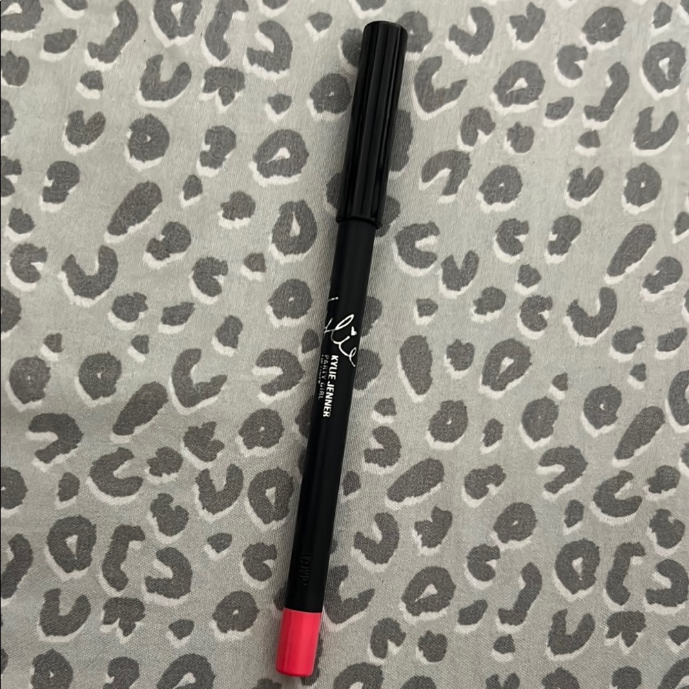 Vivid Lip Liner - Bold Pink by [Brand]